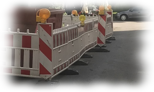 Verkehrssicherung bei einer Baustelle Verkehrssicherung bei einer Baustelle